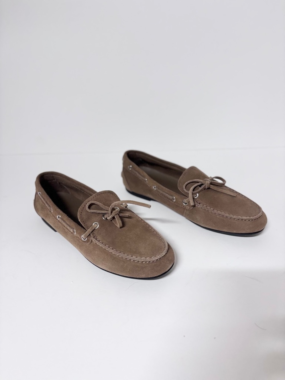 Everlane Italian Suede Boat Shoe Loafer Farro Size 7 NIB